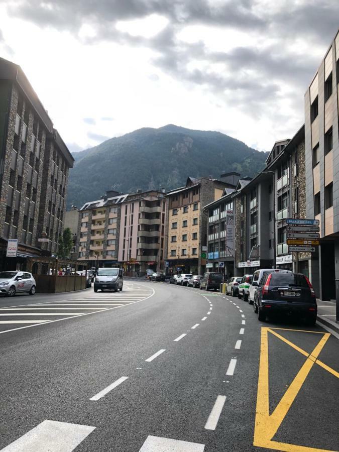 Edifici Principat Parc Bloc Centre 1-10 34 *
